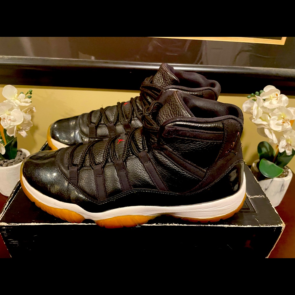 Jordan 11 Retro 72-10 (2015) Size 12